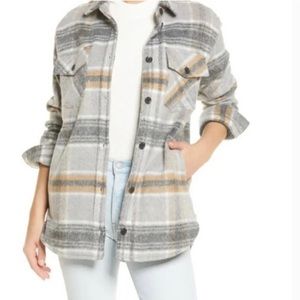 Thread & supply shacket